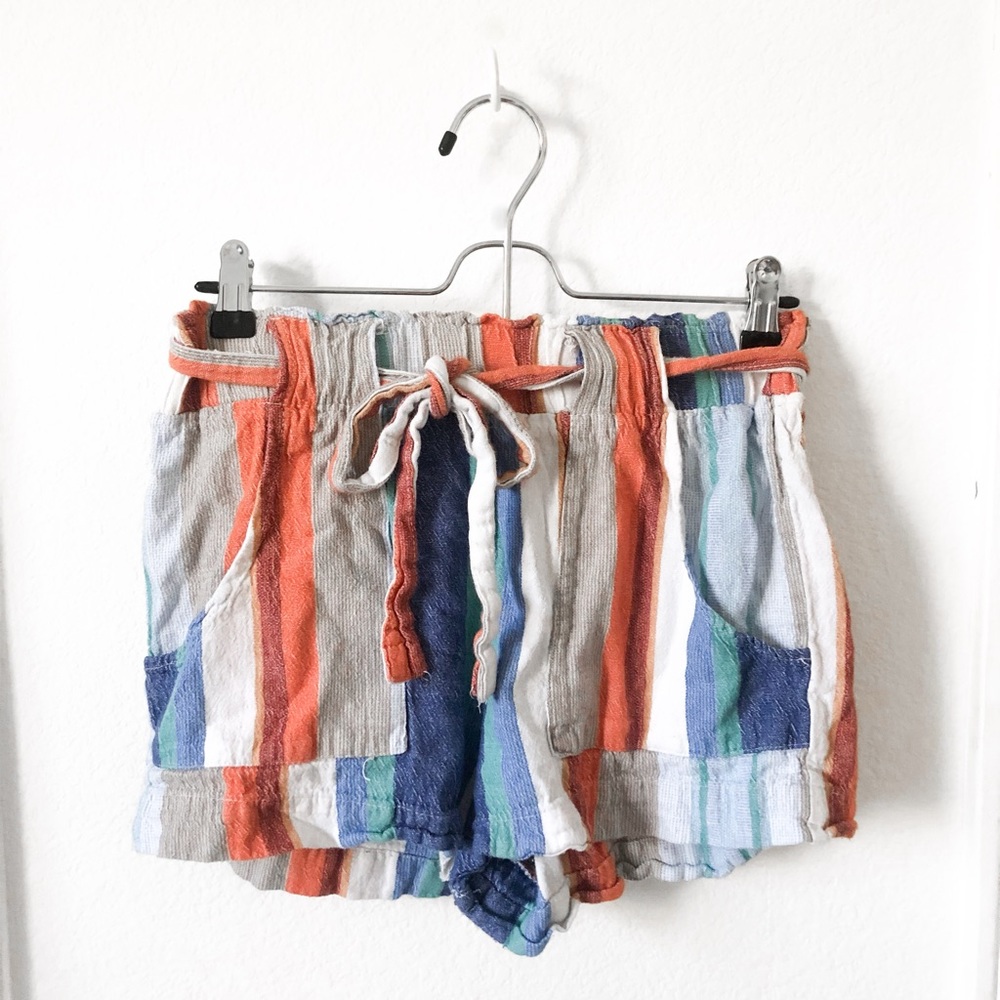 Striped tie shorts